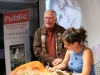 2015-10-30_ak-book-event_ta-poulia_kakaniari-signs-book_5
